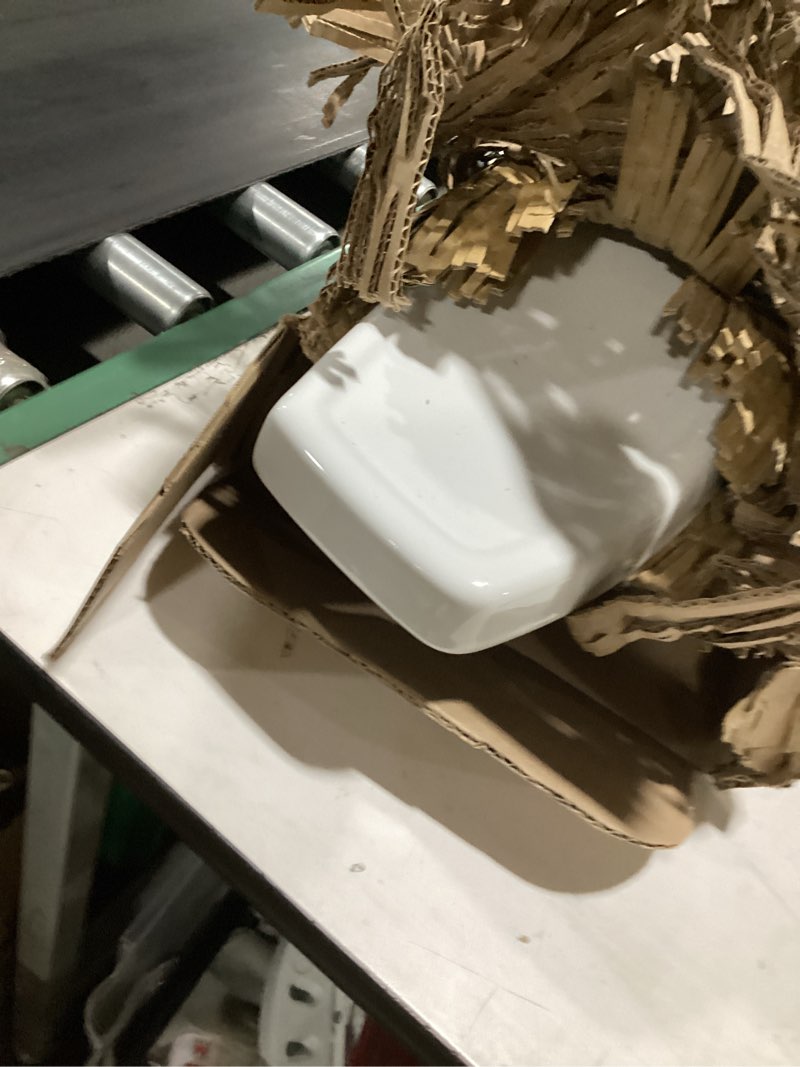 Condition photo showing New/Like New for american standard 735122-400.020 cadet 3 toilet tank cover, 10-in, white cadet 10 in