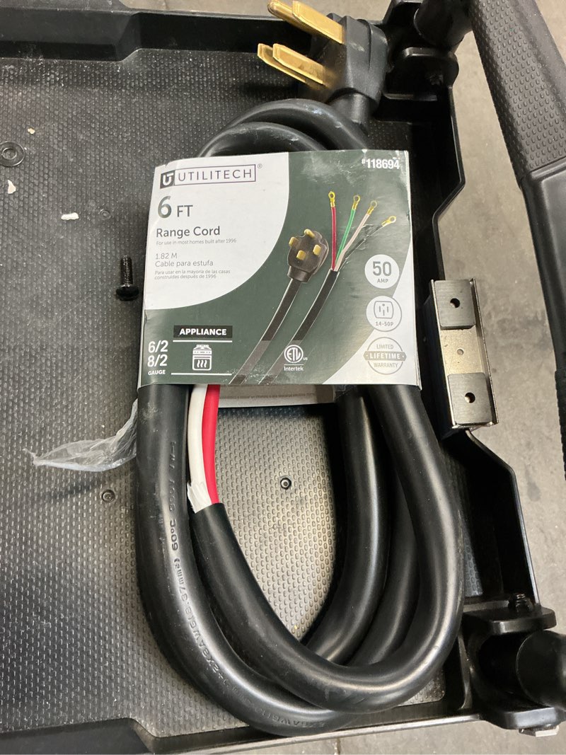 Condition photo showing Good Condition for utilitech 6-ft 4-prong black range appliance power cord
