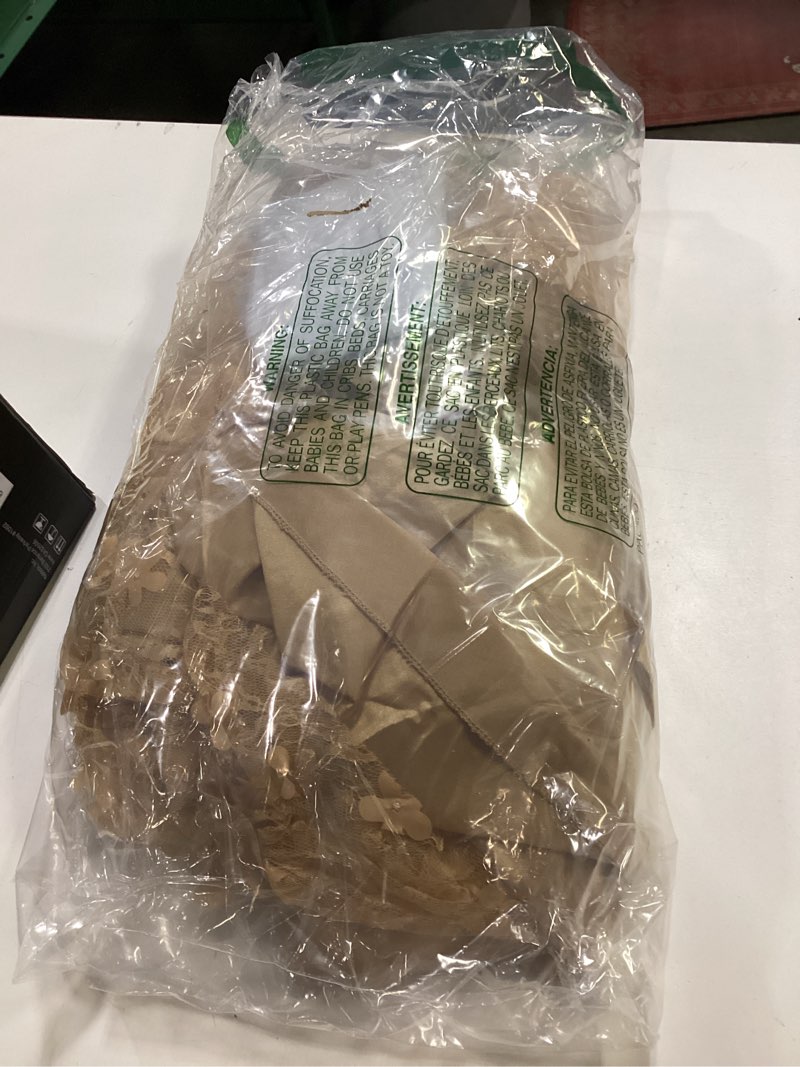 Condition photo showing Good Condition for MyheroCos Daphne Regency Women's Blue Lace Dress XX-Large Yellow