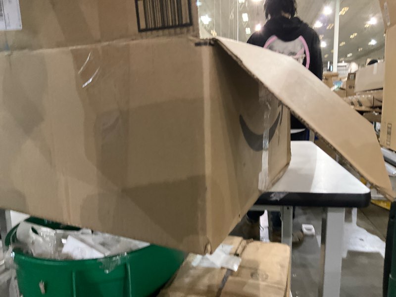 Condition photo showing As Is for 15 pc non slip tread pads