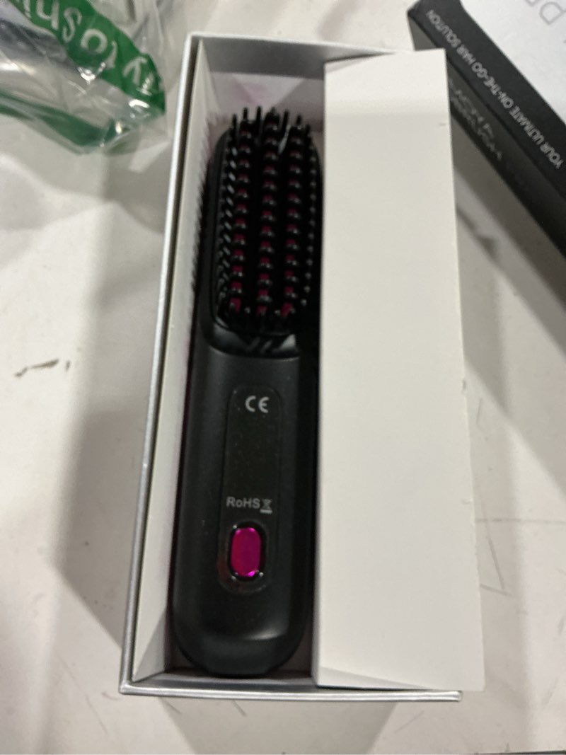Condition photo showing Good Condition for numoya go brush pro 2026, portable straightener brushs for travel, with 30s fast heat, 3 temperature settings (black)