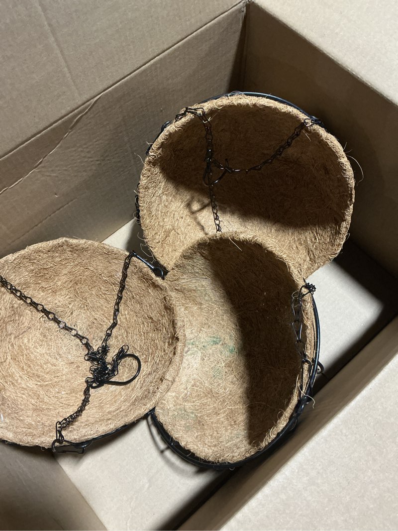 Condition photo showing Good Condition for metal 10 inch round planter, 4 pack hanging wire basket with coco fiber liners, for outdoor plants decoration