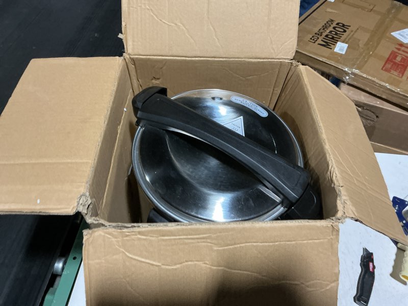 Condition photo showing Good Condition for nutrichef water boiler and hot water dispenser, 13l electric beverage dispenser with safety lock lid, non-drip tap, warm function, food grade stainless steel, home and commercial use, 20x11x11 in. 13.7 quarts