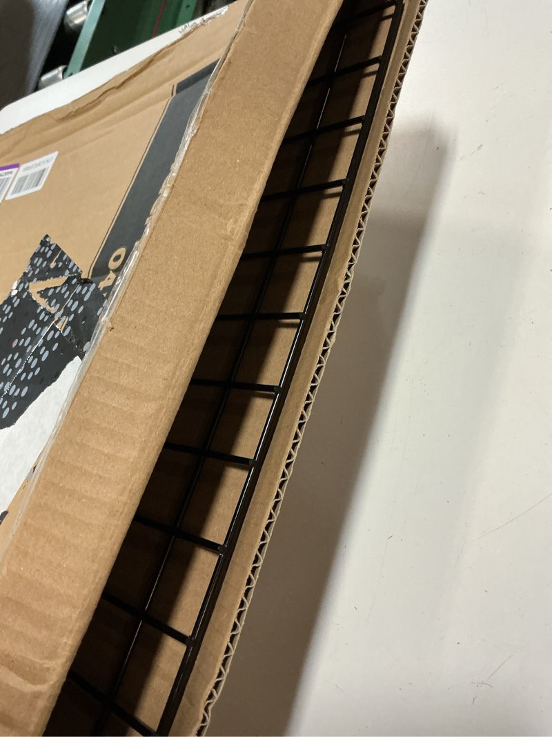 Condition photo showing Good Condition for midwest homes for pets dog crate divider panel for 30-inch pet cages, adjusts living space, fits midwest crate models 1630, 1630dd, 1930 and 730up, black e-coated, 04dp black 20.7"l x 21.2"w x 0.6"h models 1630, 1630d, 1930dd