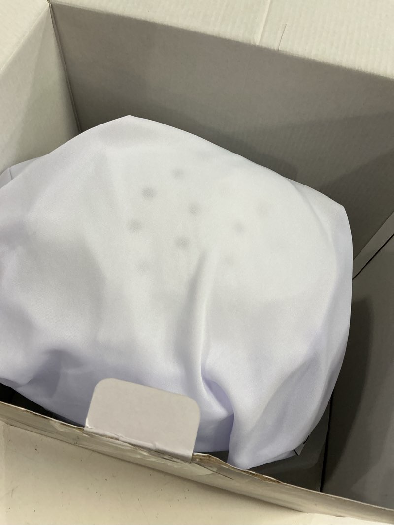 Condition photo showing New/Like New for poc meninx