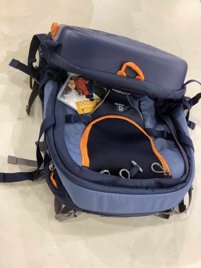 kurgo g-train dog carrier backpack - comfortable travel bag for pets up to 25 lbs - waterproof botto