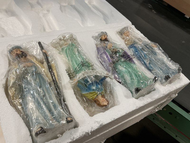 Condition photo showing Good Condition for Glitzhome 12Pcs Nativity Figurines Sets for Christmas Indoor, Deluxe Blue Resin Christian Nativity Set Xmas Nativity Scene Tabletop Ornaments Miniatures Statue Nativity Figures Collectible 10" x 26" 10 x 26.00 Inches-Blue