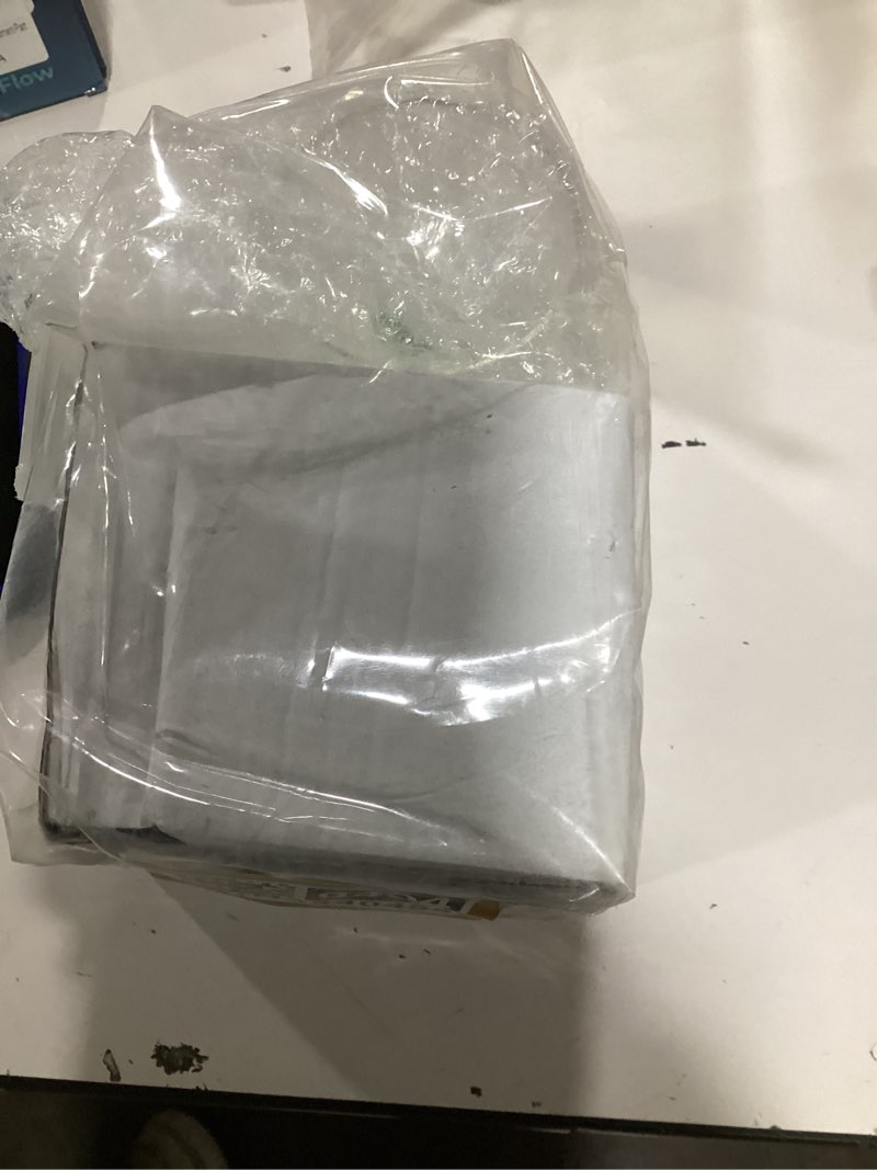 Condition photo showing New/Like New for 2 Pcs 3D St. Patrick's Day Four-leaf Clover Stemless Wine Glass 18 oz Drinking Glasses Cup With Four-leaf Clover for Irish Dinner Party Birthday Holiday 18 oz Four-Leaf Cover