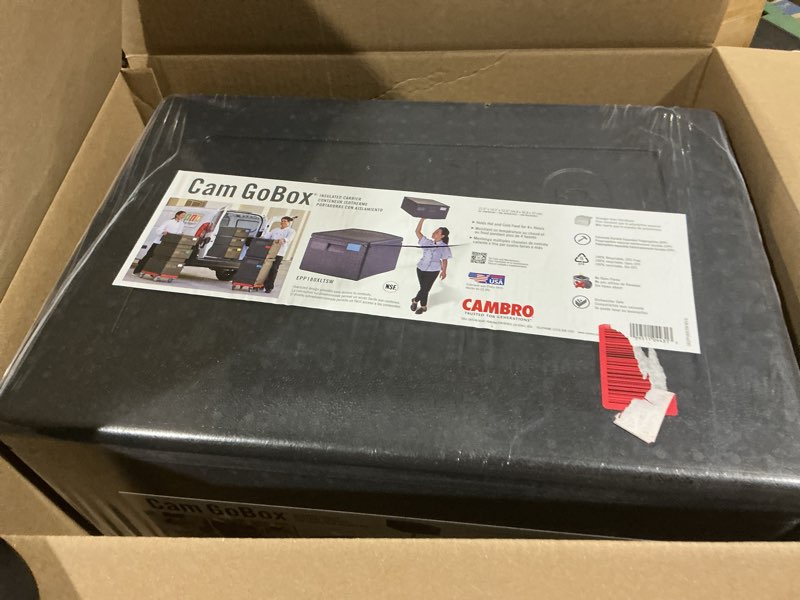 Condition photo showing Good Condition for cambro gobox insulated lightweight thermal hot box and food pan carrier (12 inch deep) - hotbox and food warmer for catering & transport - top load (black)