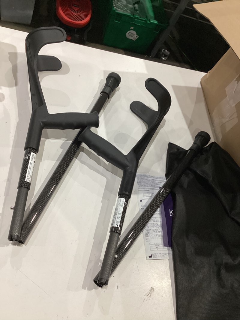 Condition photo showing Good Condition for kmina - folding carbon fiber crutches (x2 unit, open cuff) and crutches tips 3/4 inch heavy duty (x2 units)