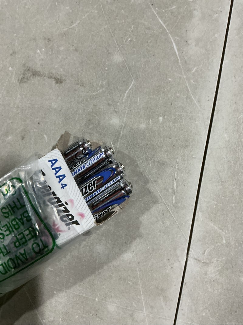 Condition photo showing As Is for energizer ultimate lithium aaa batteries (4 pack), lithium triple a batteries aaa 4 count (pack of 1)