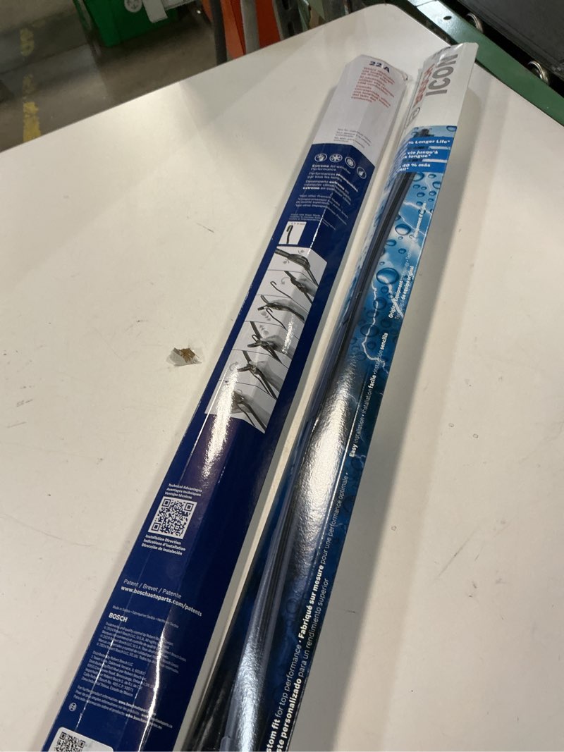 Condition photo showing Good Condition for BOSCH 22A20A ICON Beam Wiper Blades - Driver and Passenger Side - Set of 2 Blades (22A & 20A) Front (22A & 20A) ICON Combo Pack (Front)
