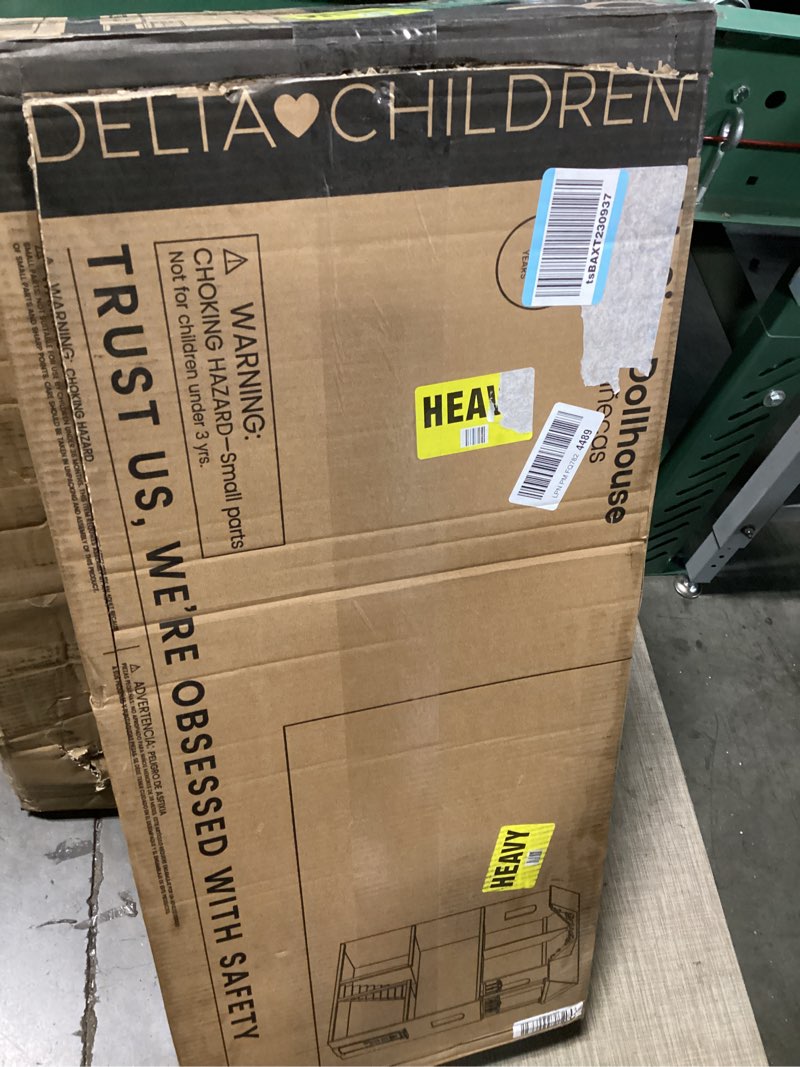 Condition photo showing Good Condition for delt children mysize dolllhouse 