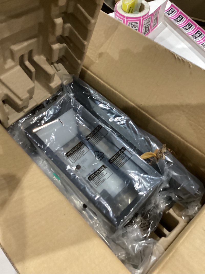 Condition photo showing Good Condition for Outdoor Wall Sconce, Exterior Waterproof Wall Lanterns,Modern Black Exterior Light Fixture with Clear Glass Shade, Anti-Rust Outdoor Wall lamp for Patio Front Door Entryway Garage