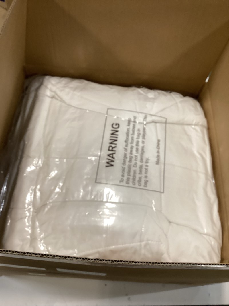 Condition photo showing New/Like New for Beckham Hotel Collection Queen Size Mattress Pad (Extra Padded) & Protector Hybrid - Quilted Pillow Top Mattress Cover - Thick, Plush, Fitted Mattress Topper for Bed