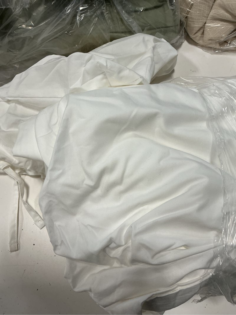 Condition photo showing Good Condition for organic crisp percale duvet cover set, king/cal king, white
