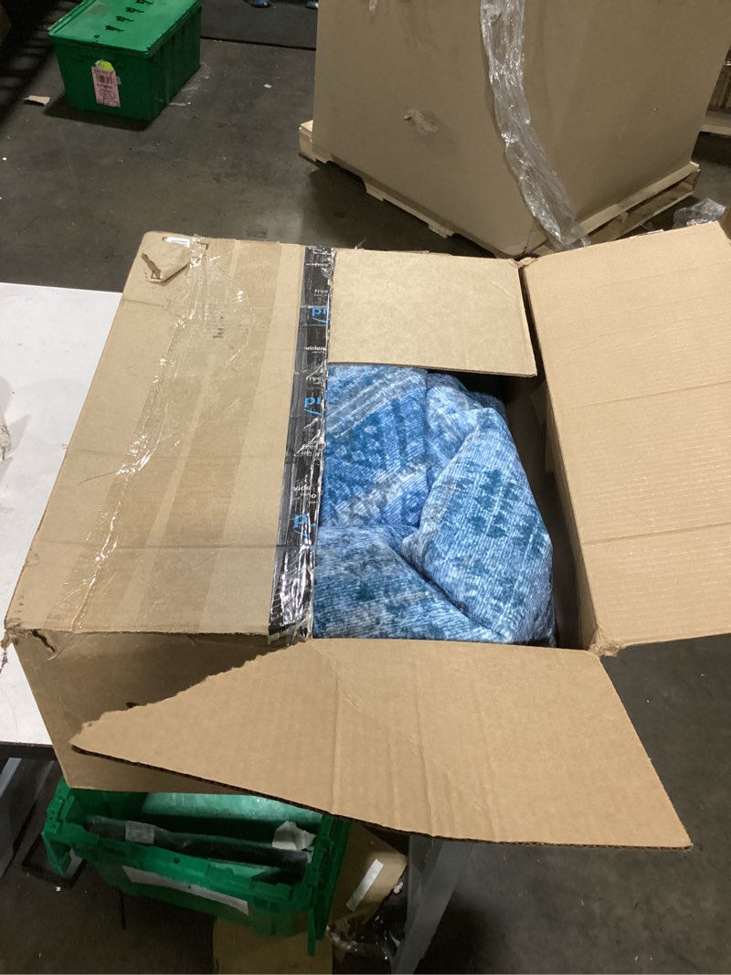 Condition photo showing Good Condition for Kokia Abstract Area Rugs 8x10 Bedroom Soft Living Room Rugs Washable Distressed Vintage Comfy Red Carpet with Non-Slip Backing for Farmhouse Home Office Room Decor, Oslo Orchid Peony/Orchid/Teal/Skyblue 8' x 10' (Rectangular)