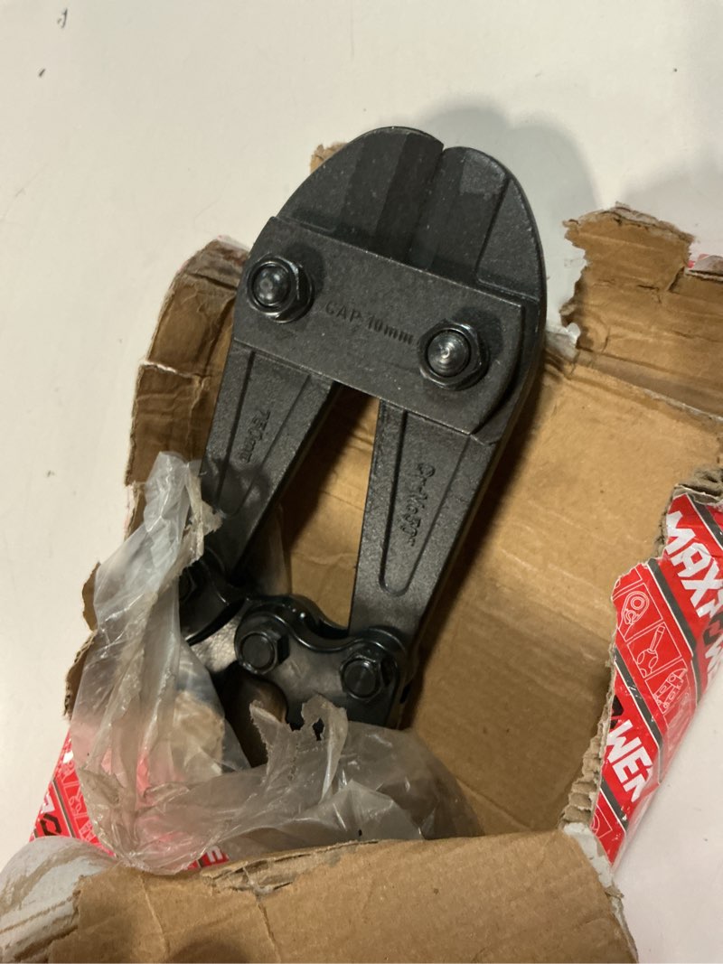 Condition photo showing Good Condition for maxpower bolt cutter 30 inch, max jaw opening 13/16", heavy duty metal cutters with ergonomic rubber long handle 30 in.