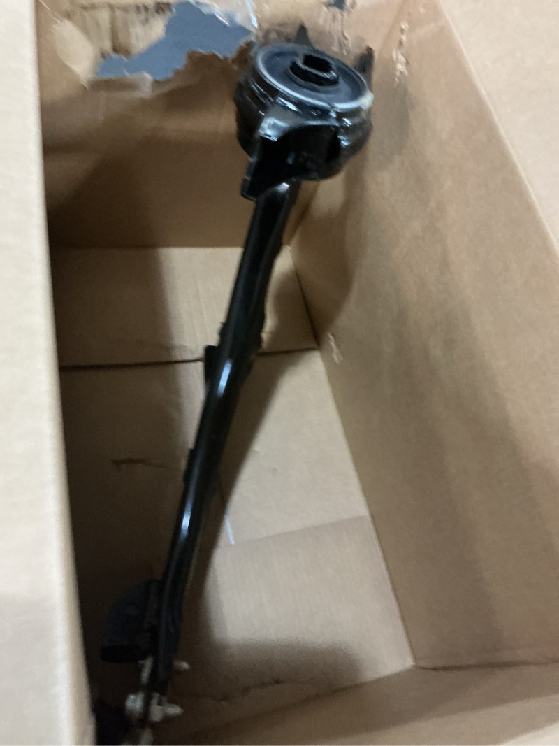 Condition photo showing Good Condition for NewYall Front Left Lower Suspension Control Arm with Ball Joint for Honda Civic 2016-2021