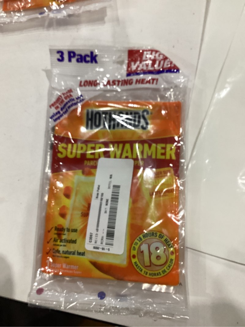 Condition photo showing New/Like New for hothands large body & hand super warmers  3-pack