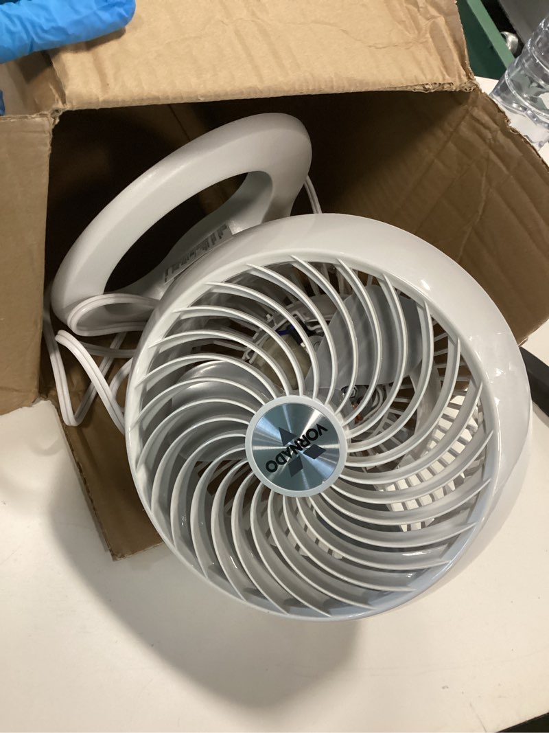 Condition photo showing Good Condition for Vornado 460 Whole Room Air Circulator, Small Fan with 3 Speeds, Adjustable Tilt, Easy to Clean, Moves Air 70 Feet, Quiet Fan for Home, Office, Bedroom,White White 460 - Small