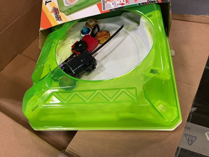 Condition photo showing Good Condition for DEZAWRTY X Stadium Large Battle Set, 6 Spinning Tops, 2 Launchers and 1 Xtreme Arena with X-Celeration Rail, Blade Battling Game 6pcs