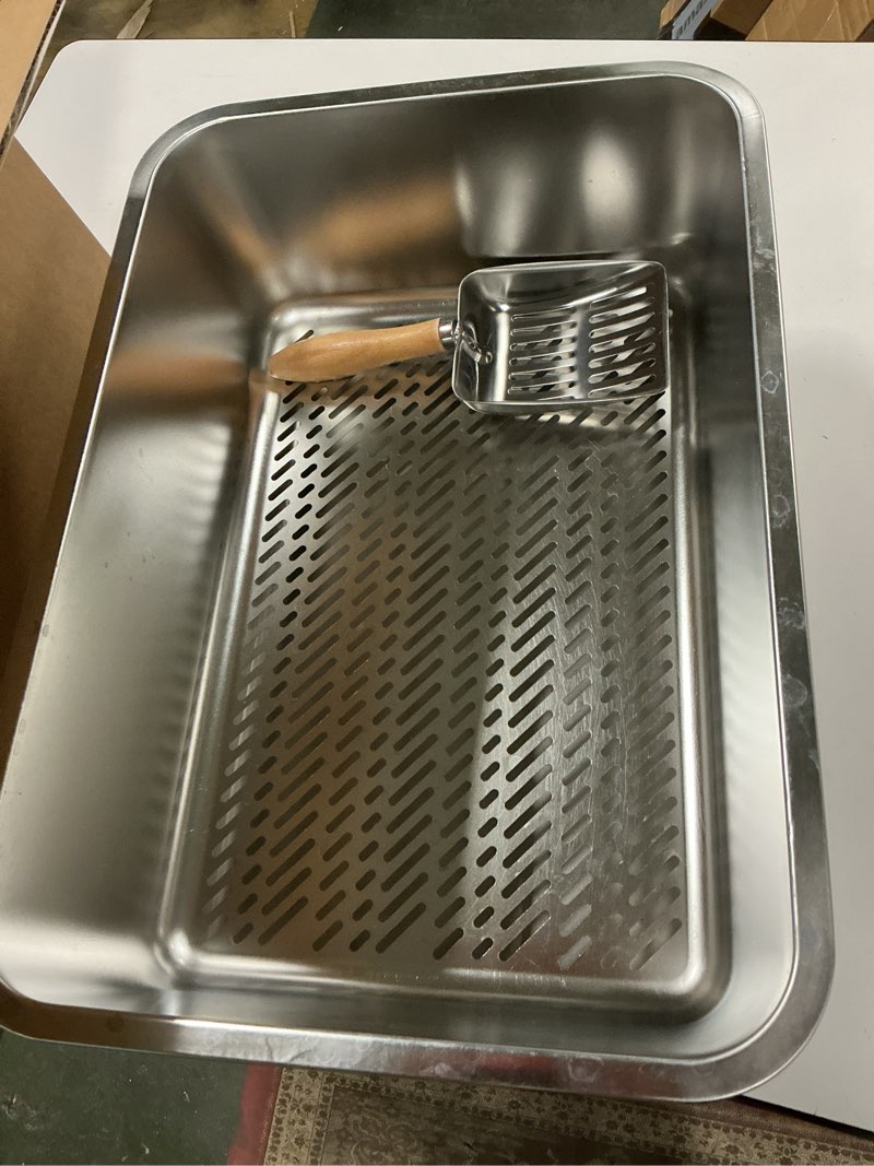 Condition photo showing As Is for Stainless Steel Sifting Litter Box,Sifting Cat Litter Box for Wood Pine Pellets,XL Sifter Litter Pan System,Odor Control,Easy to Clean,with Sifting Litter Boxes Liners and Metal Scoop XL:23.7''*15.7''*8''