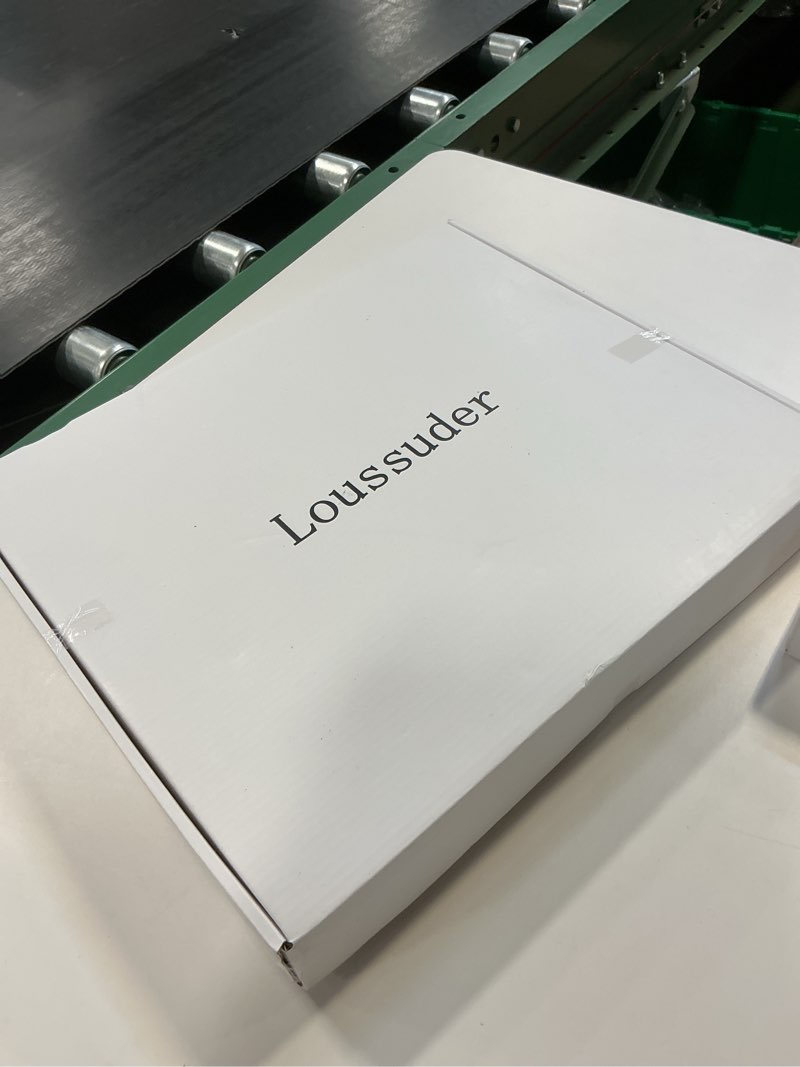 https://lotting-media.assets.bidfta.com/lotting_6c8b1e75-cc87-436a-a726-89ff74fd3e7f
