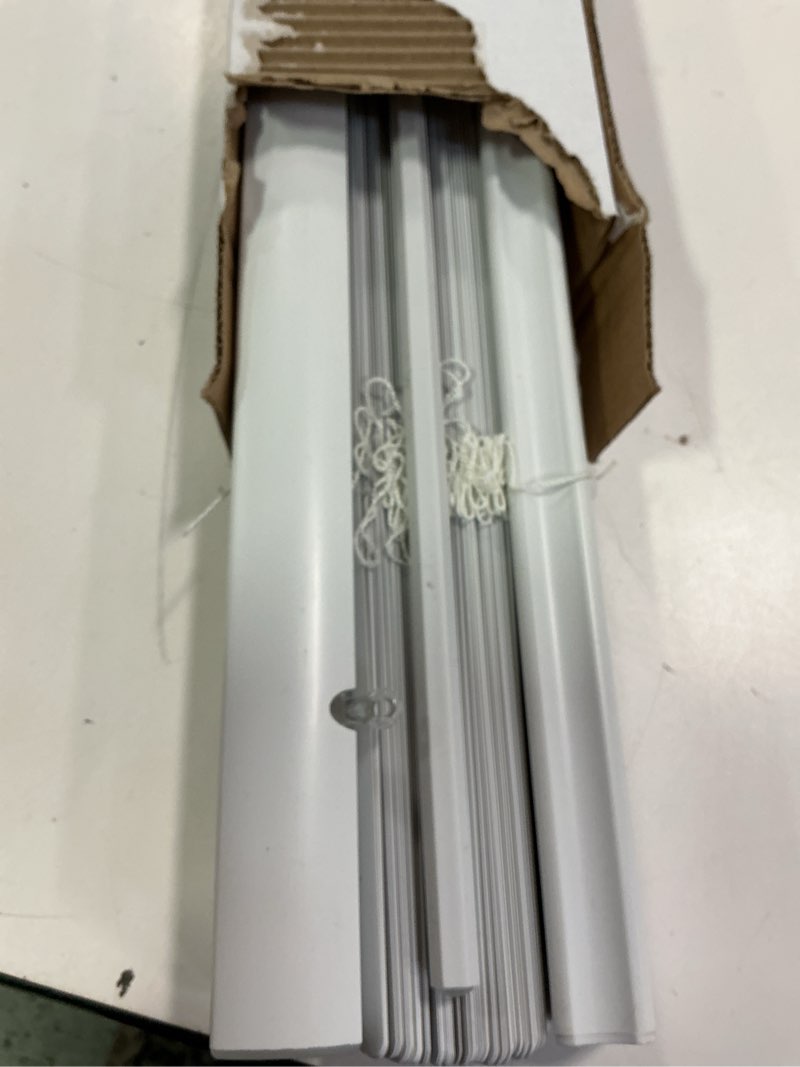 Condition photo showing Good Condition for Project source 1-in cordless vinyl blind 47 in x 64 in