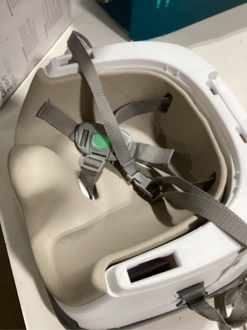 Condition photo showing Good Condition for ingenuity baby base 2-in-1 booster feeding and floor seat with self-storing tray - cashmere