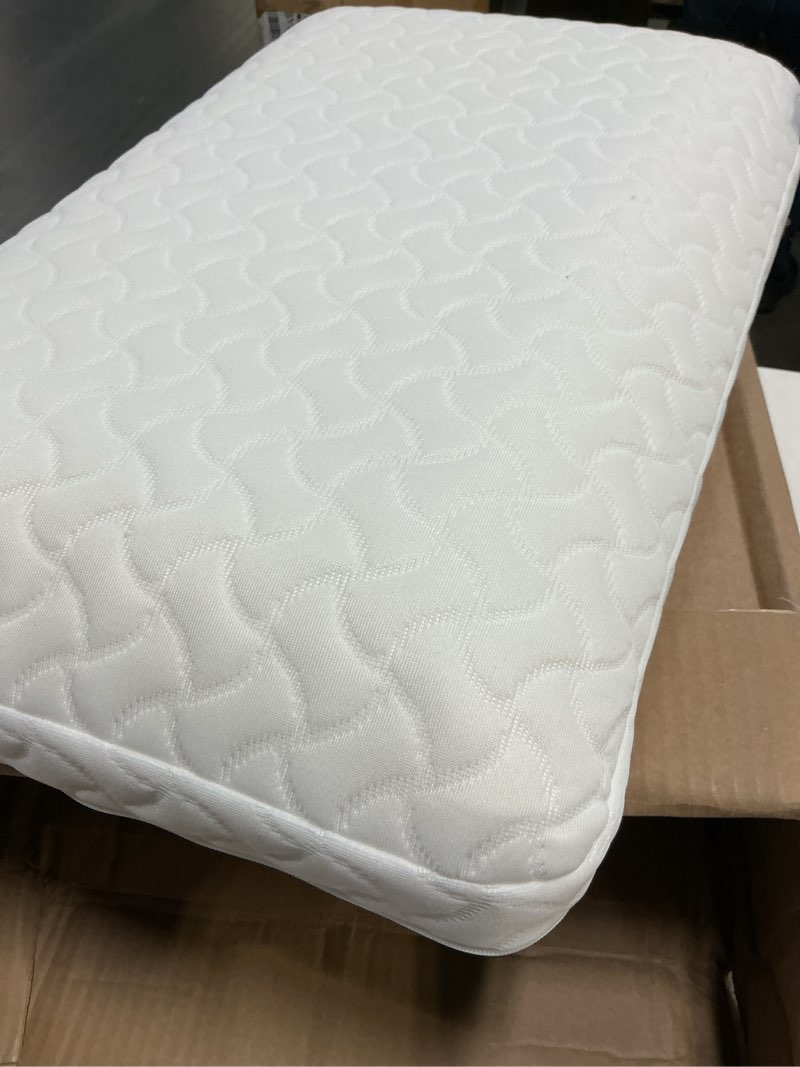 Condition photo showing Good Condition for tempur-pedic tempur-cloud pillow for sleeping, standard, white