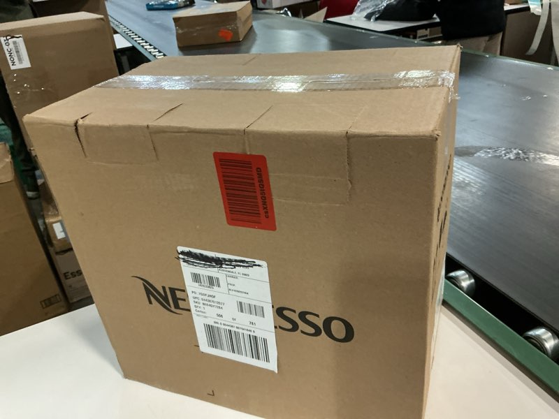 Condition photo showing New/Like New for Nespresso Vertuo Next Coffee and Espresso Maker by De'Longhi, White Machine Only White