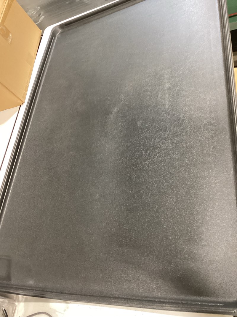 Condition photo showing Good Condition for dog crate tray 29" - chewproof replacement pan, easy to clean, easy to assemble,ideal for potty training - perfect for pet crates & kennels (tray 29" fit 31" crate) 28.9"l x 18.2"w x 1"h