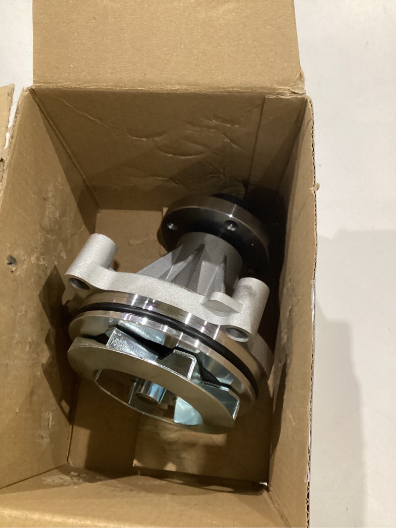 Condition photo showing Good Condition for water pump w/gasket aw4130 252-841 replacement for ford f-150 f-250 f-350 e-150 e-250 e-350 e-450 expedition explorer econoline, replacement for lincoln aviator navigator 4.6l 5.4l engine