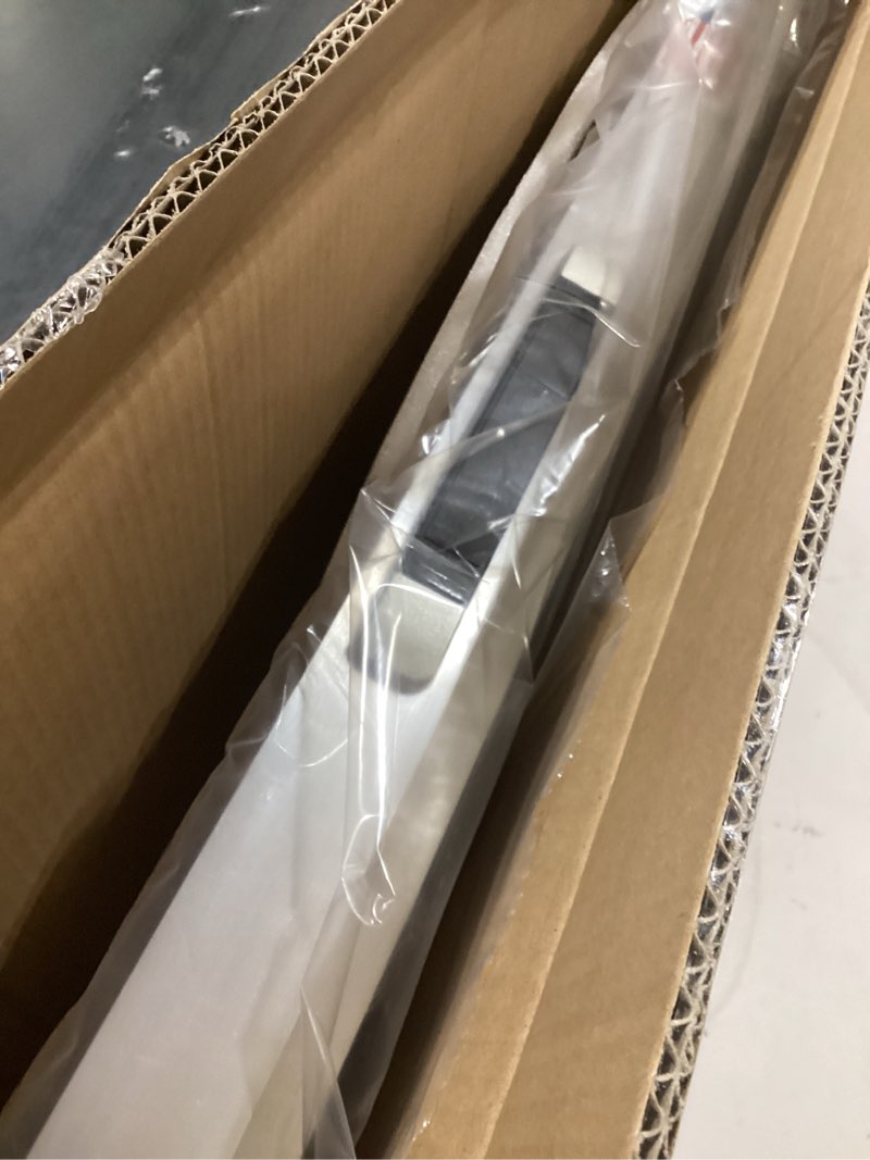 Condition photo showing Good Condition for portable wheelchair ramp 4ft, anti-slip aluminum folding portable ramp, wheelchair ramps for home, weight capacity up to 800 lbs, with transition plates above and below, loading dock plates silver 4ft using height 4-12"