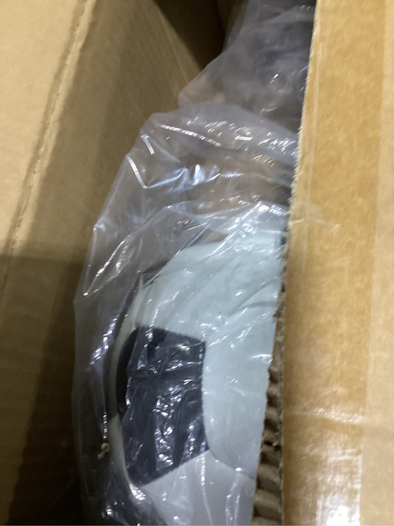 Condition photo showing Good Condition for franklin sports soccer balls - youth & adult - sizes 3, 4 & 5 - single & bulk packs - black & white size 5 - 12 deflated balls with pump