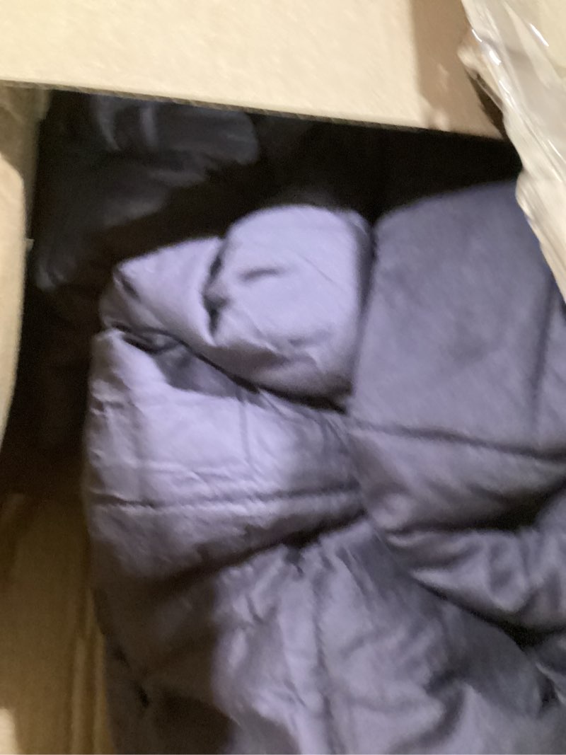 Condition photo showing Good Condition for sivio cotton weighted blanket for adults, king size 80"x87" 25 lbs | cooling, breathable and soft; filled with glass beads; washable; heavy throw for calming, sleep and nap; dark grey cotton dark grey 80"x 87" 25lbs
