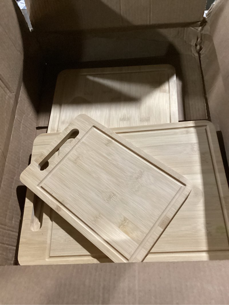 Condition photo showing Good Condition for 3PCS Bamboo & Titanium Cutting Board Set – Double-Sided, Durable Chopping Boards for Kitchen Prep – Includes Handles, 3 Sizes for Vegetables, Fruits, Cheese & More
