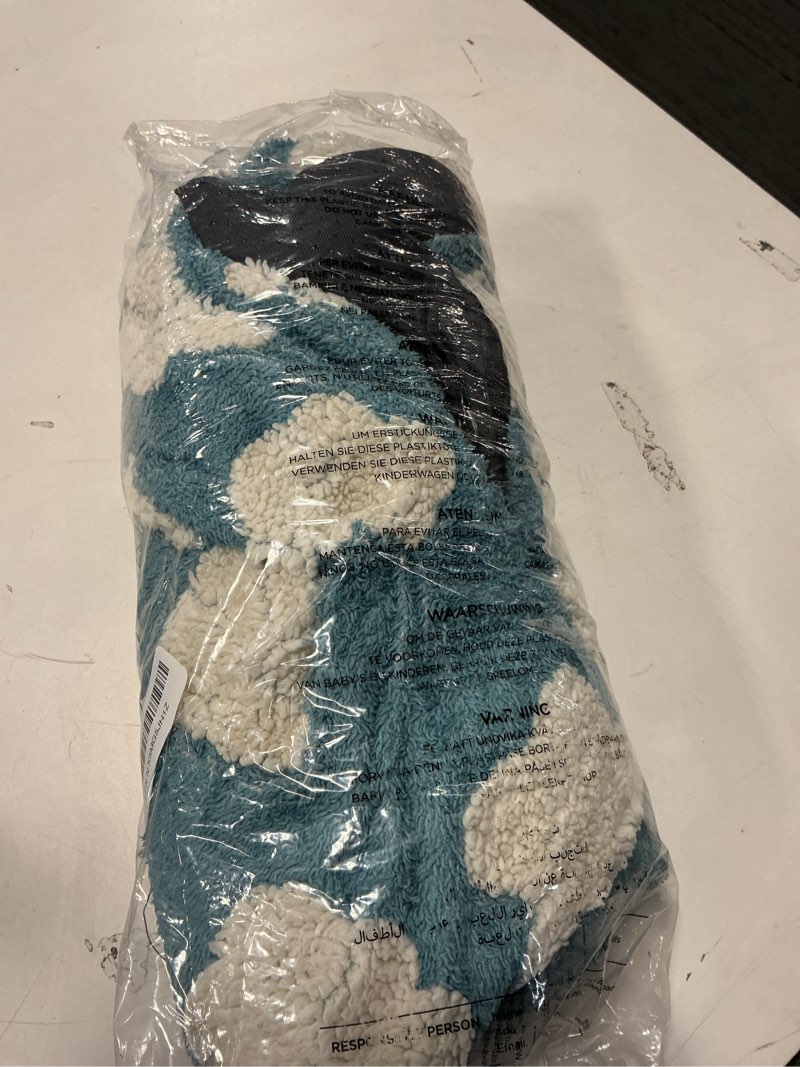 Condition photo showing New/Like New for LE SURE Donut Small Dog Bed - Round Cat Beds for Indoor Cats as Gift, Cute Modern Beds with Jacquard Shaggy Plush & Anti Slip Bottom, 27 Inch, Blue S plus (27x27x8) Cozy Clouds Blue
