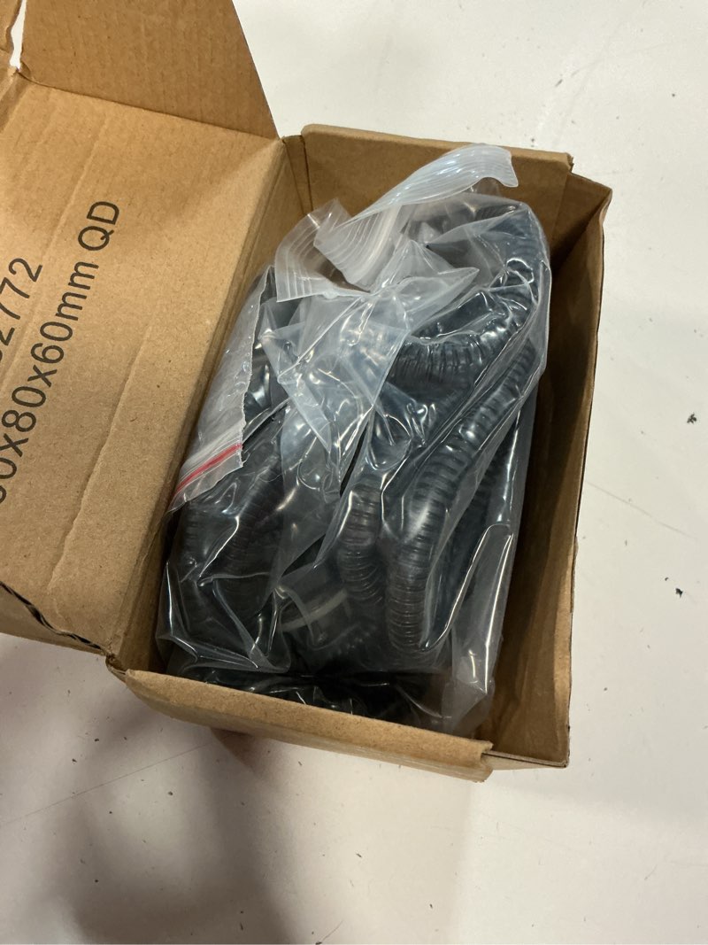 Condition photo showing Good Condition for x autohaux 22869169 tail light lamp wiring harness for chevrolet silverado 1500 2014 2015 for chevrolet silverado 2500hd 3500hd 2015 passenger side