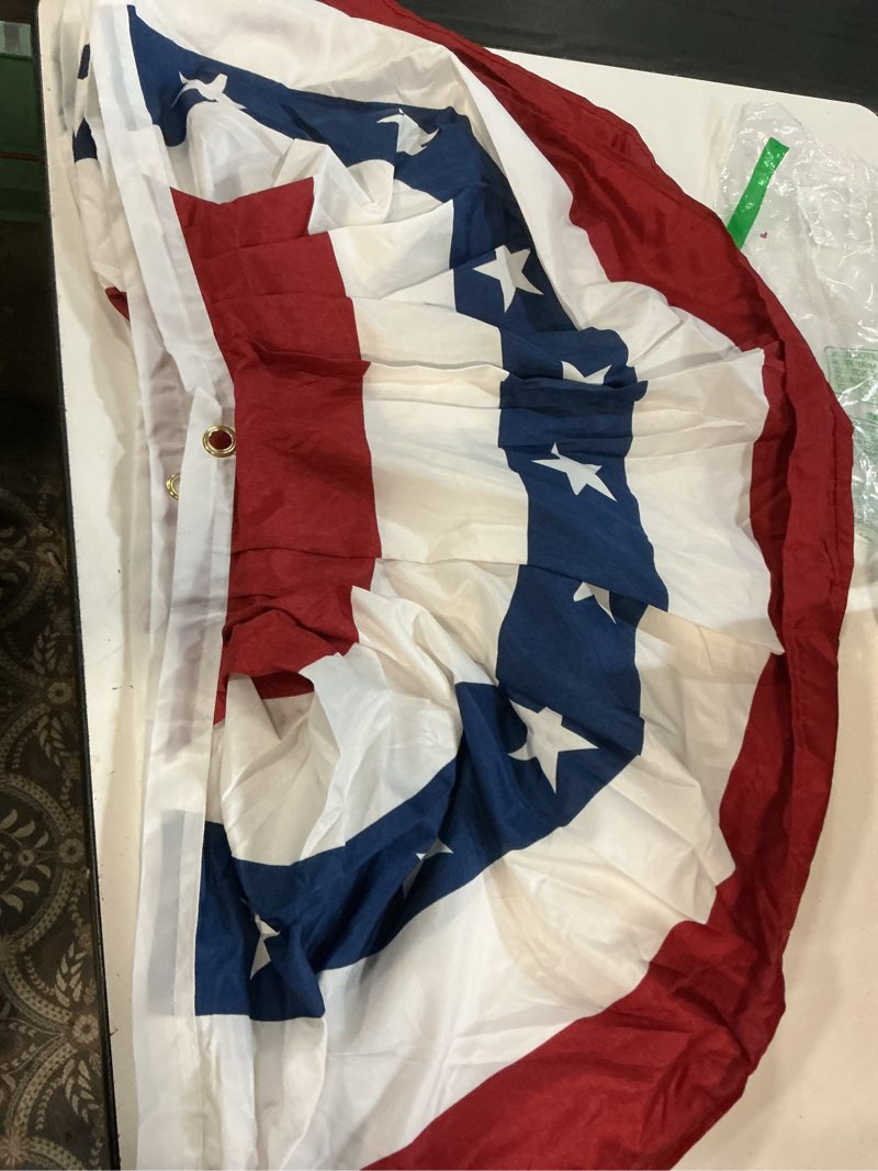 Condition photo showing Good Condition for 6 pack 250th anniversary 1.5x3 ft american bunting flag, 4th of july decorations usa pleated fan flag memorial day outdoor patriotic half fan flags banner fourth of july independence day outside decor 1.5 x 3 feet 6 pack