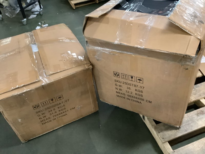 https://lotting-media.assets.bidfta.com/lotting_6ce408b6-d5c4-40a1-ab01-cb04a2a6582d