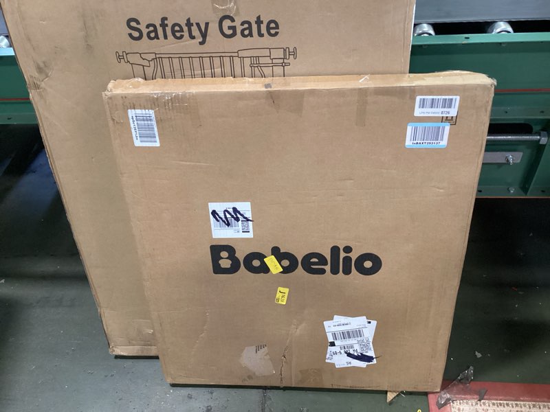 https://lotting-media.assets.bidfta.com/lotting_6ce64be2-098a-4d90-b39a-391ea8ca434a