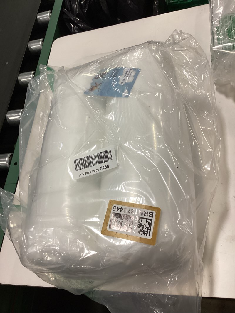 Condition photo showing New/Like New for 5LB / 80 Ounce Premium Polyester Fiber Stuffing for Stuffed Animals, Pillows, Quilts, Paddings, Pouf, Fiberfill, Stuffing, Machine Washable, White 5lbs white