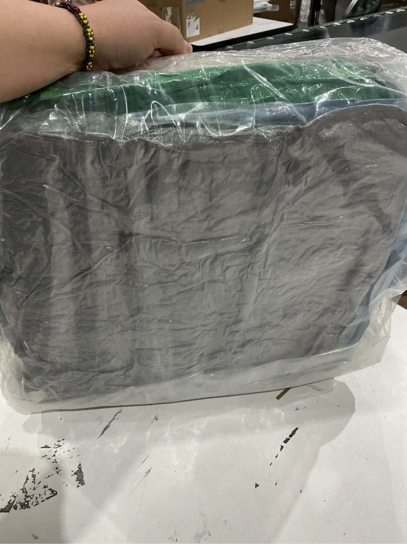 Condition photo showing New/Like New for gerrii 12 pieces classroom floor cushions with handles flexible floor seating cushions pillows school chairs in home school classroom kindergarten daycare nursery(vivid color,square) vivid color square
