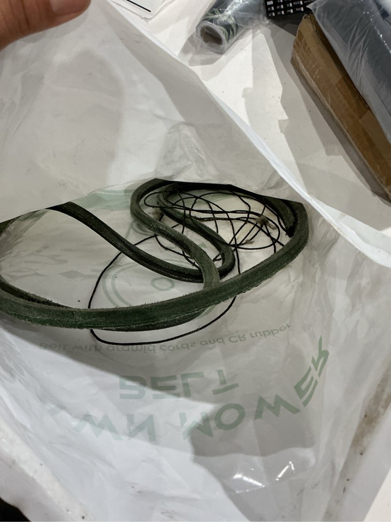Condition photo showing Good Condition for 1/2" x 83 1/2" lawn mower deck belt fits for ayp 139573 532139573 for craftsman 33156, drive belt fits for husqvarna 532137153 532161588, gt200 gth200 gth220 gth2250, ygt ypt pp with 46" 50" deck