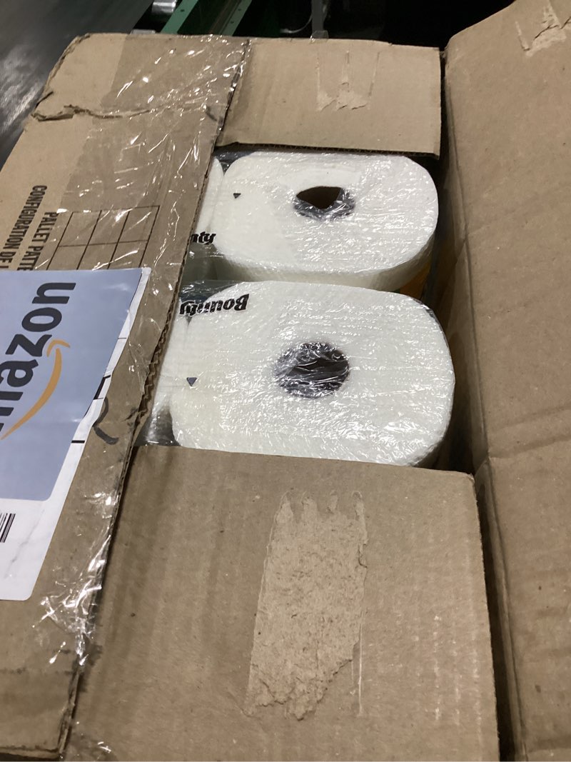 Condition photo showing Good Condition for bounty quick-size paper towels, white, 8 family triple rolls = 27 regular rolls family triple 8 rolls (141 sheets)