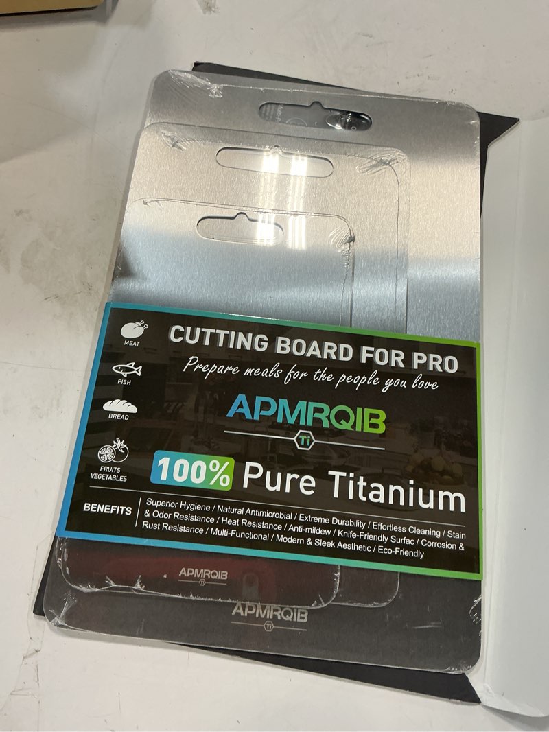 Condition photo showing Good Condition for Titanium Cutting Board Set of 3,100% Pure Titanium Cutting Boards for Kitchen, Double Sided Non Toxic Cutting Board, Ideal Charcuterie & Chopping for Meat, Hygiene Durable Dishwashr?3 Pack)