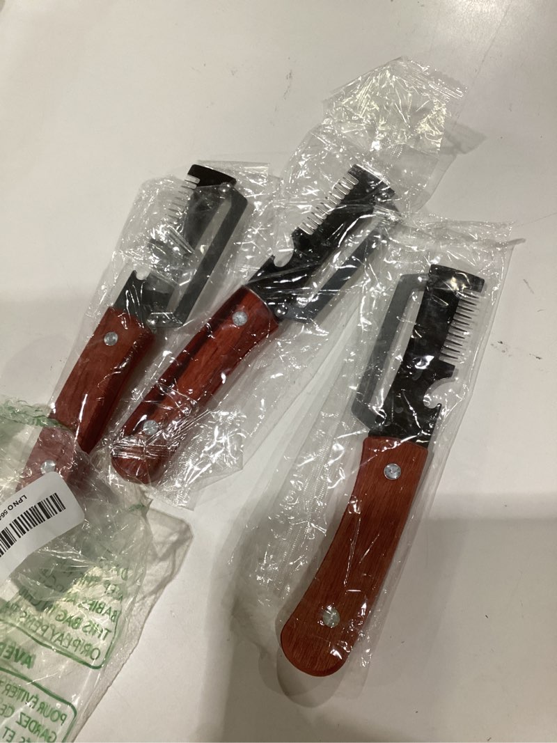 Condition photo showing Good Condition for vegetable peeler, 2026 upgrade 3-in-1 multifunctional vegetable,vegetable peelers for kitchen,stainless steel peeler,kitchen gadgets tool for fruit pumpkin peeling potato carrot peeler knife (2pcs), similar to stock photo