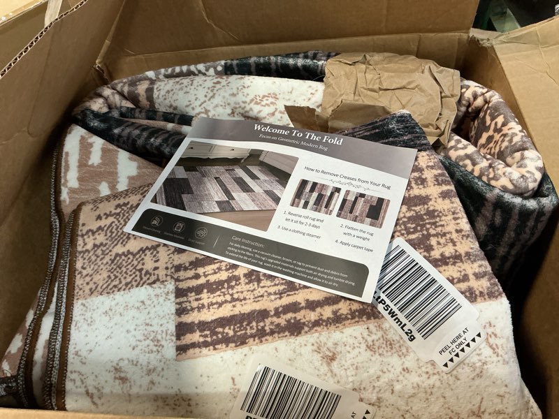 Condition photo showing Good Condition for flydoit modern geometric patchwork area rug, 6x9 chocolate large rugs for living room, rockwood collection indoor rugs for bedroom, throw carpet floor decor for entryway dining room office nursery 6' x 9' (rectangular) chocolate